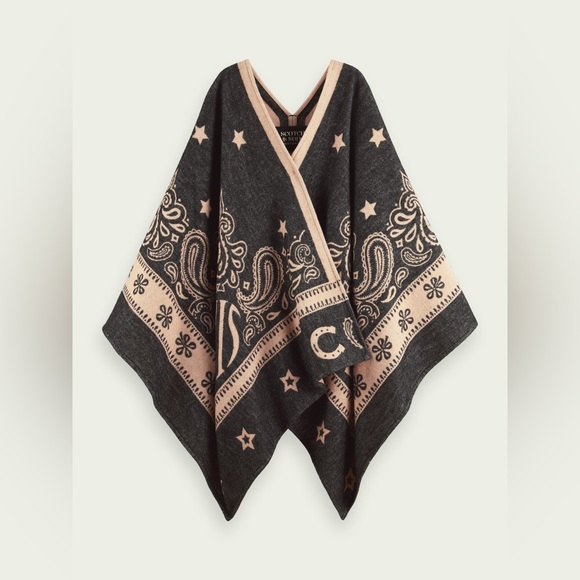 Elvis Poncho - Picture 6 of 8